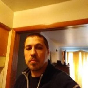 Meet your Posher, Tobin